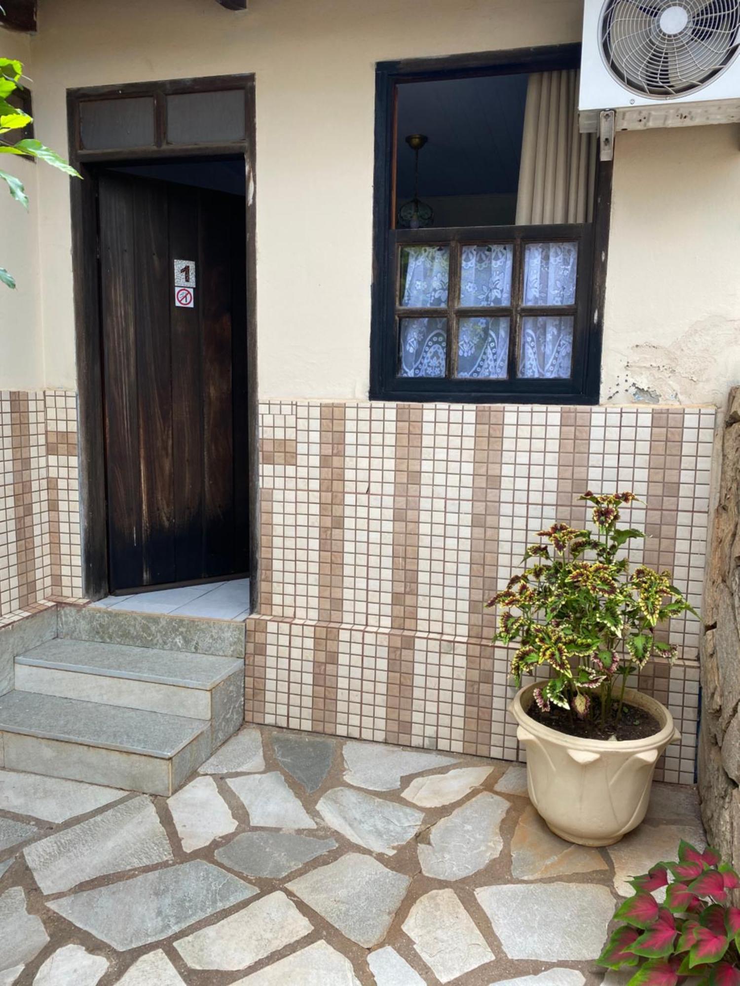Pousada Recanto Da Vila Pirenopolis Exterior photo
